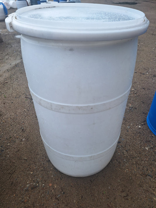60 Gallon Food Grade White Barrel with Lid