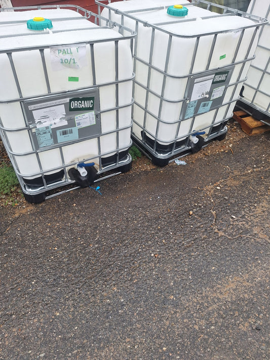 275 Gallon Food Grade White Tote Metal Frame